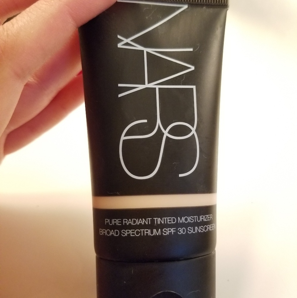 Nars Tinted Moisturizer